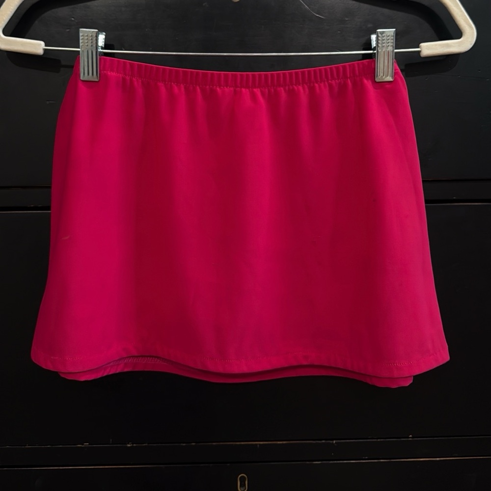 Vintage Vibrant Pink Skirt with Calvin‎ Klein Charm Belt - Picture 4 of 6